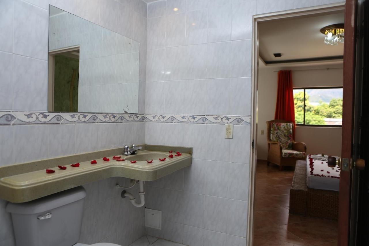 Hotel Anamichu Suites Melgar Εξωτερικό φωτογραφία