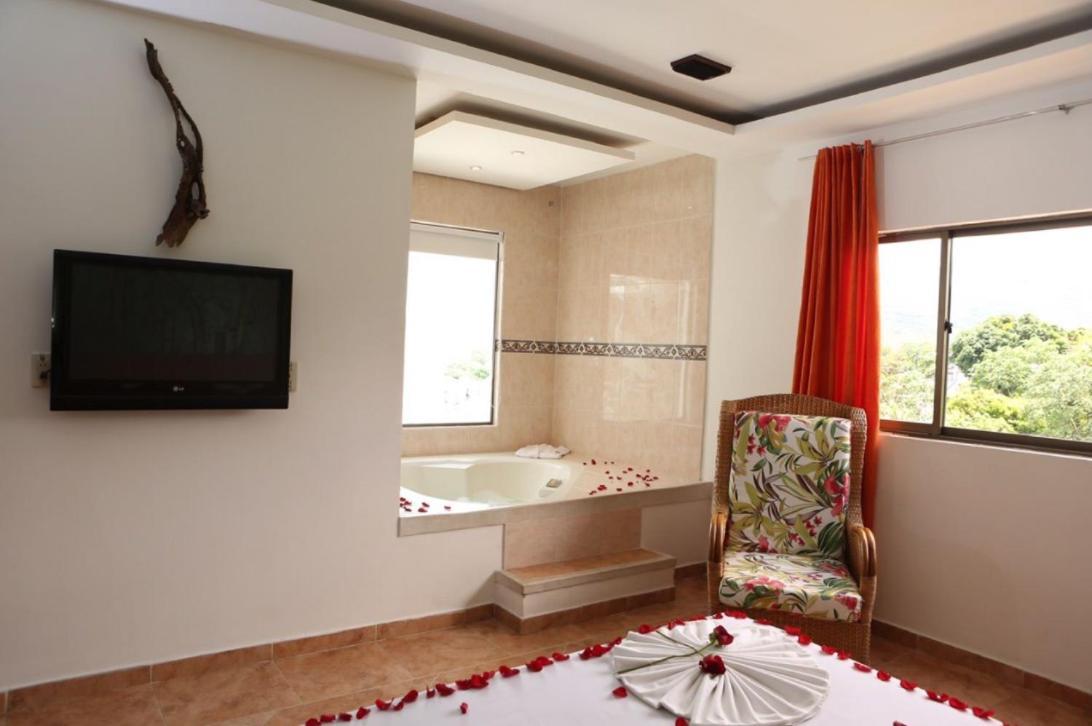 Hotel Anamichu Suites Melgar Εξωτερικό φωτογραφία